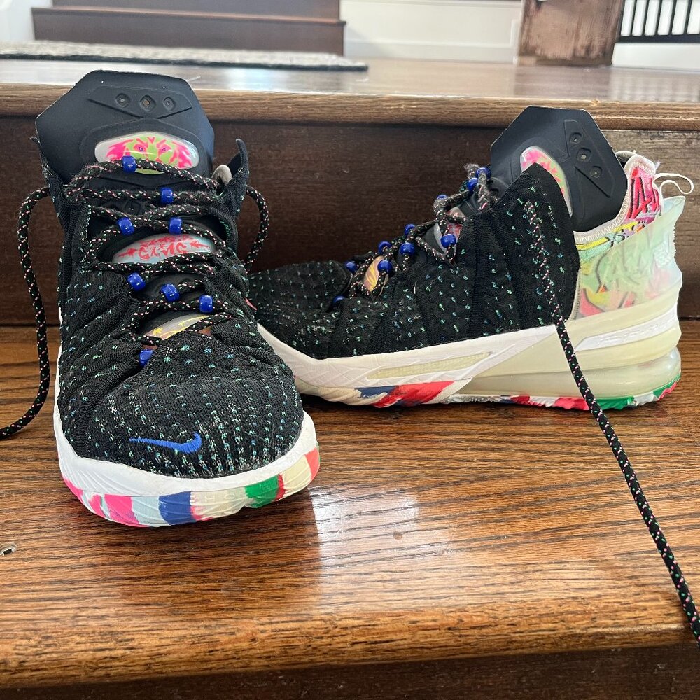 Nike LeBron 18 EP James Gang multicolored CQ9284-002 Men’s 8.5 EUC - Picture 2 of 7